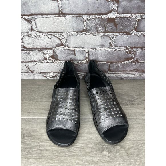 Sesto Meucci Pewter Leather Perforated Back Zip Wedge Shoes Women Sz 11N US/42EU - Picture 13 of 16